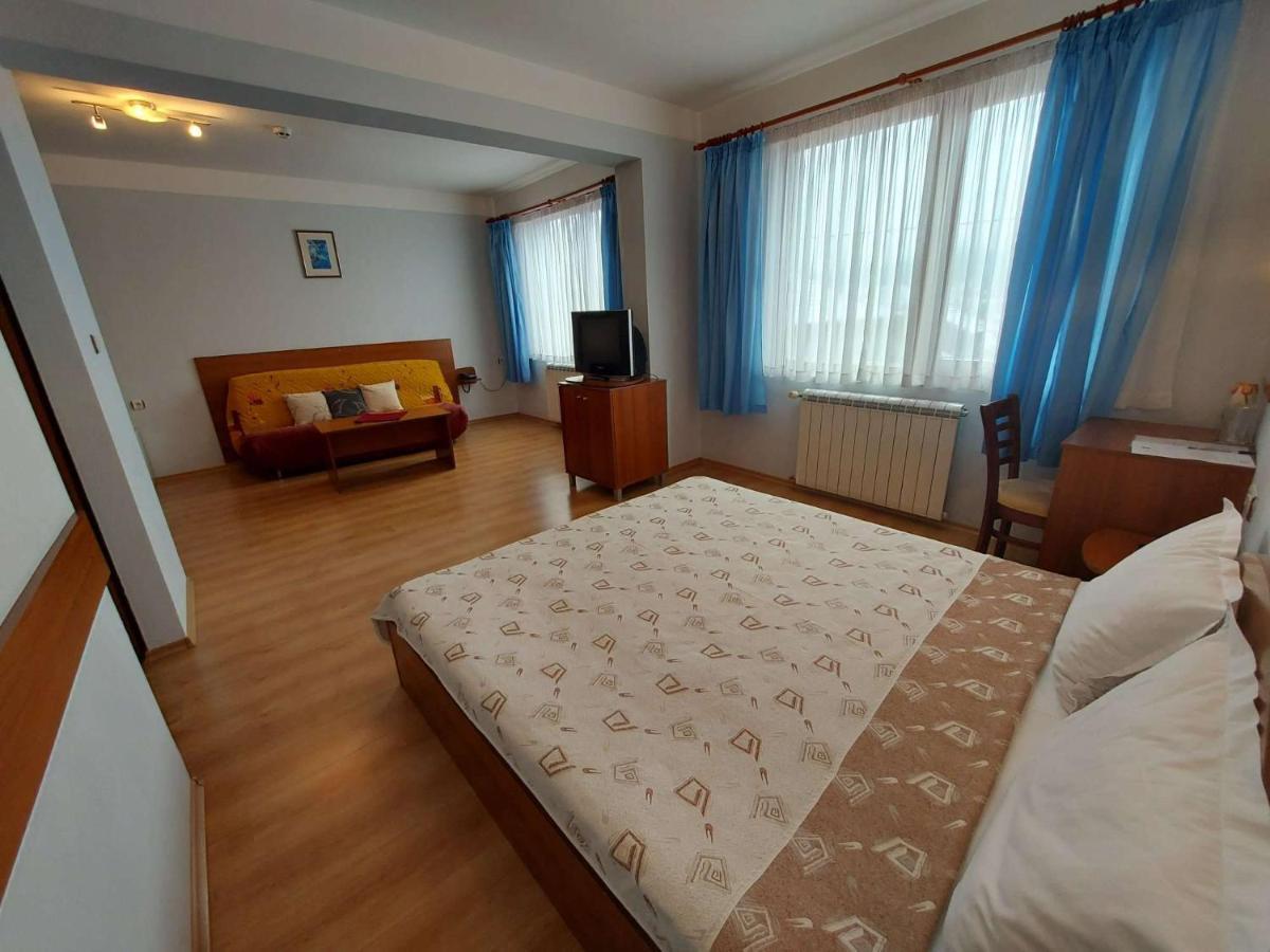 Boryka Family Hotel Asikoria Экстерьер фото