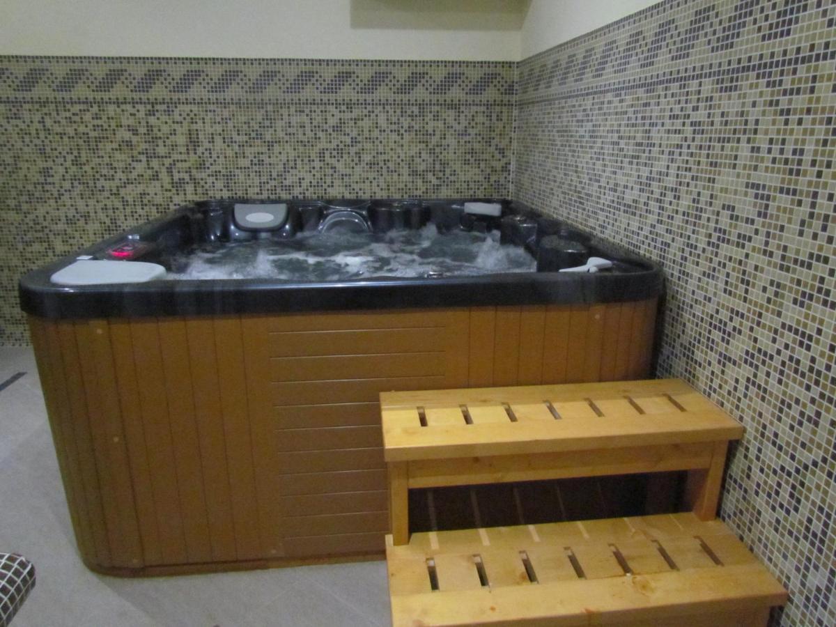 Boryka Family Hotel Asikoria Экстерьер фото